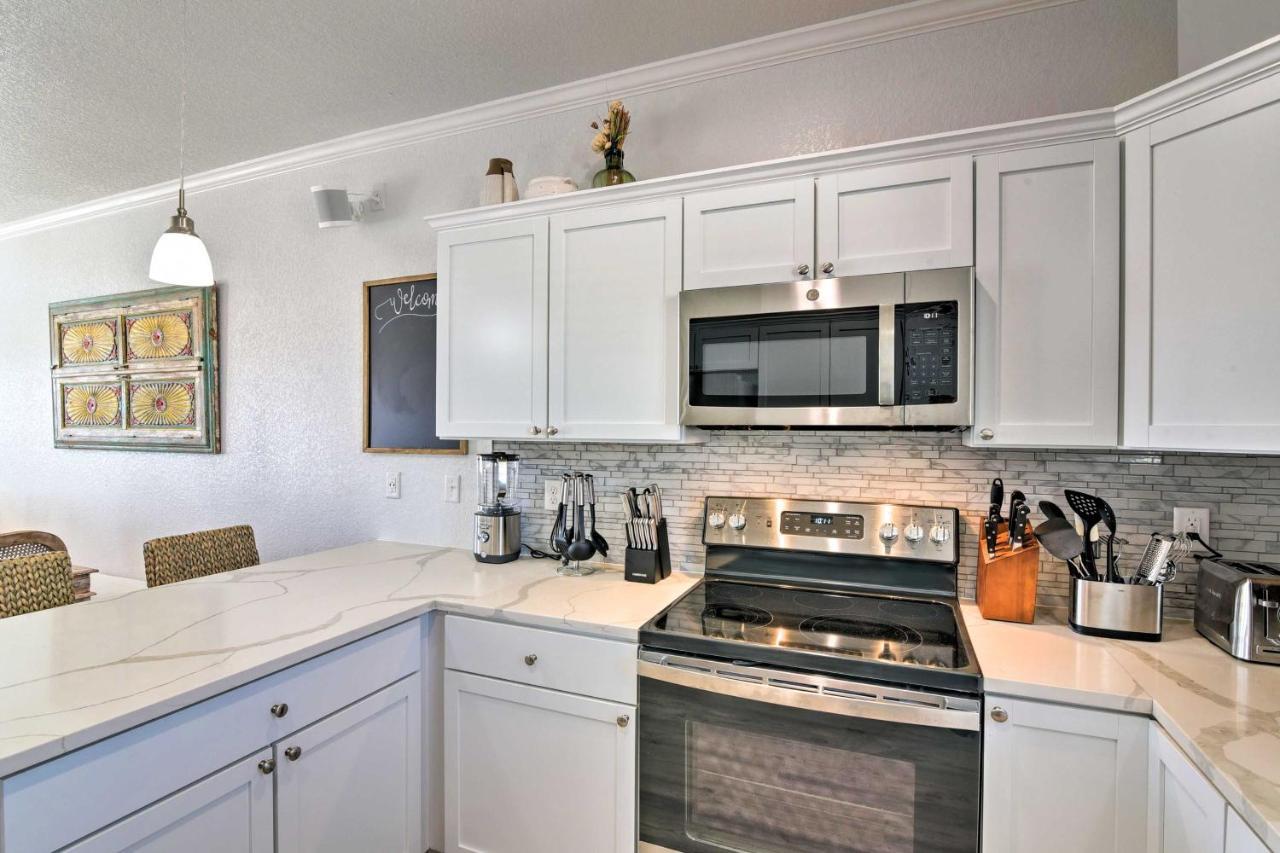 Coastal Surfside Beach House Walk To The Ocean! Extérieur photo